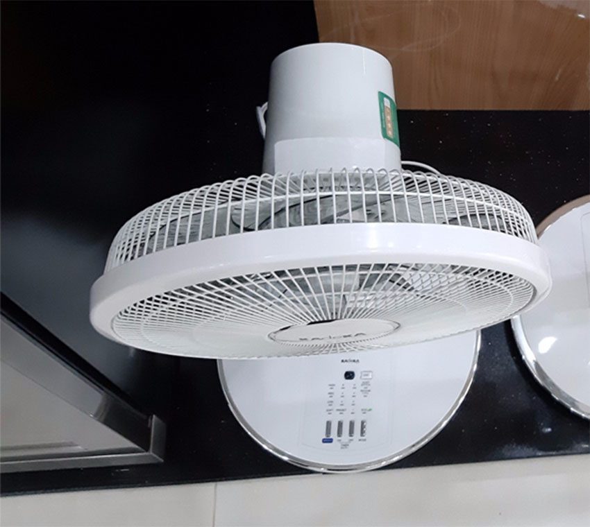 Quạt lửng Kadeka KLV-30AC - Hàng chính hãng