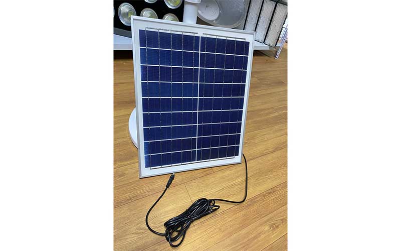 Quạt năng lượng mặt trời Jindian JD198LL - Hàng chính hãng