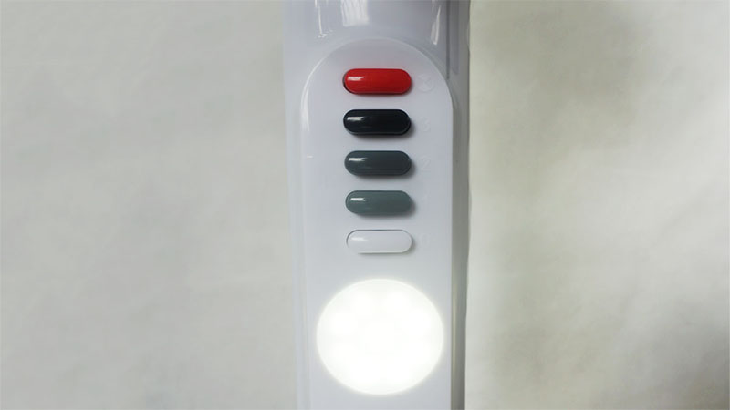 Quạt năng lượng mặt trời Lion LT-188 - Hàng chính hãng