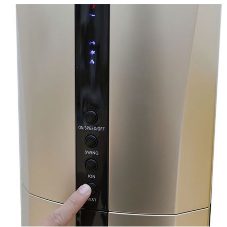 Kangaroo KG208 có thiết kế trang nhã