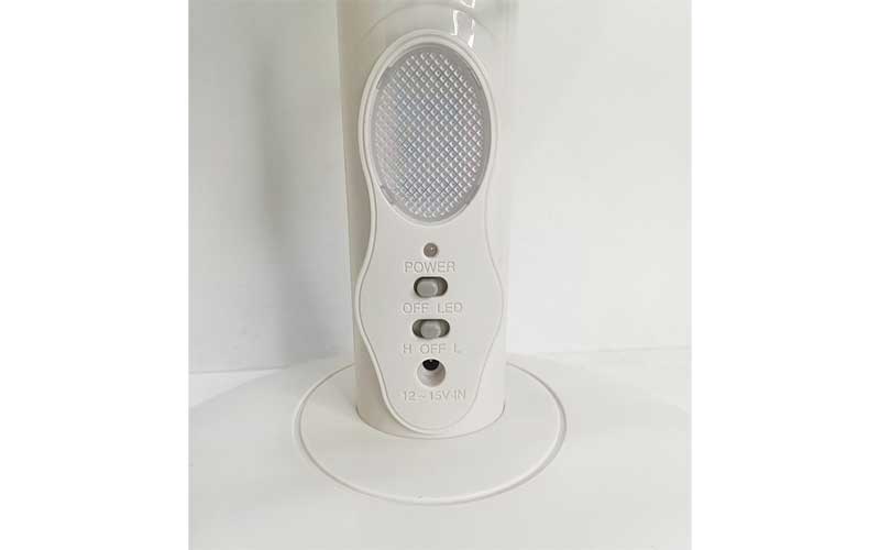 Điều khiển và đèn của Quạt sạc năng lượng mặt trời Honjianda HJD-8216NL