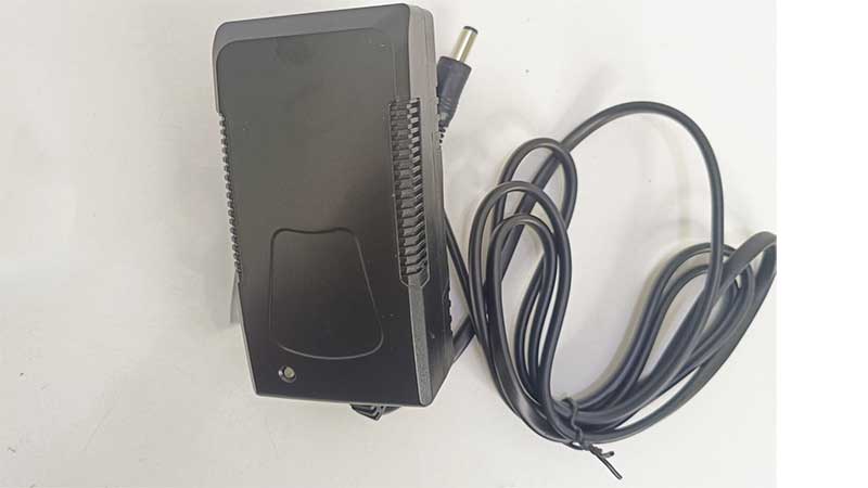 Quạt sạc tích điện Honjianda HJD-6216TD - Hàng chính hãng