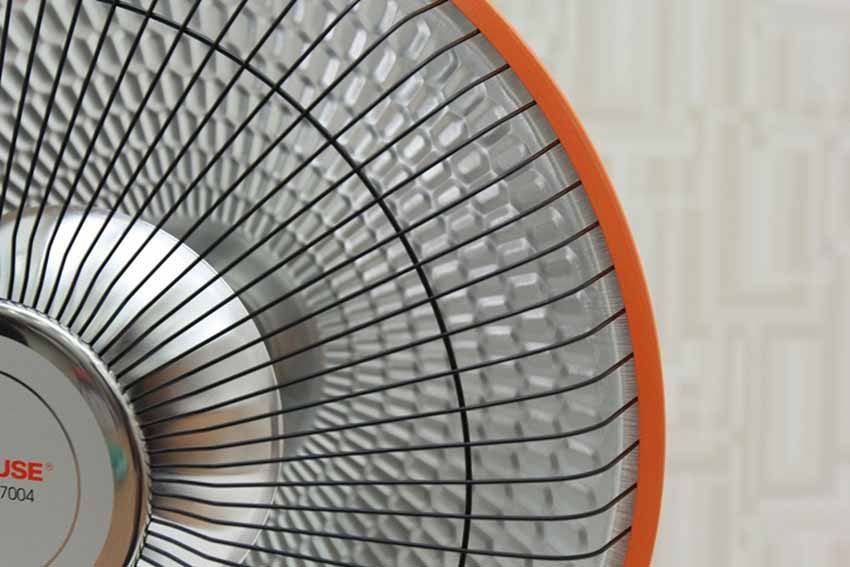 Thiết kế của quạt sưởi Sunhouse SHD-7004 