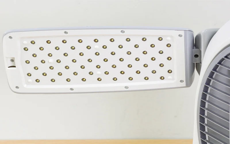 Quạt tích điện Makxim MK-DN-3221 - Hàng chính hãng