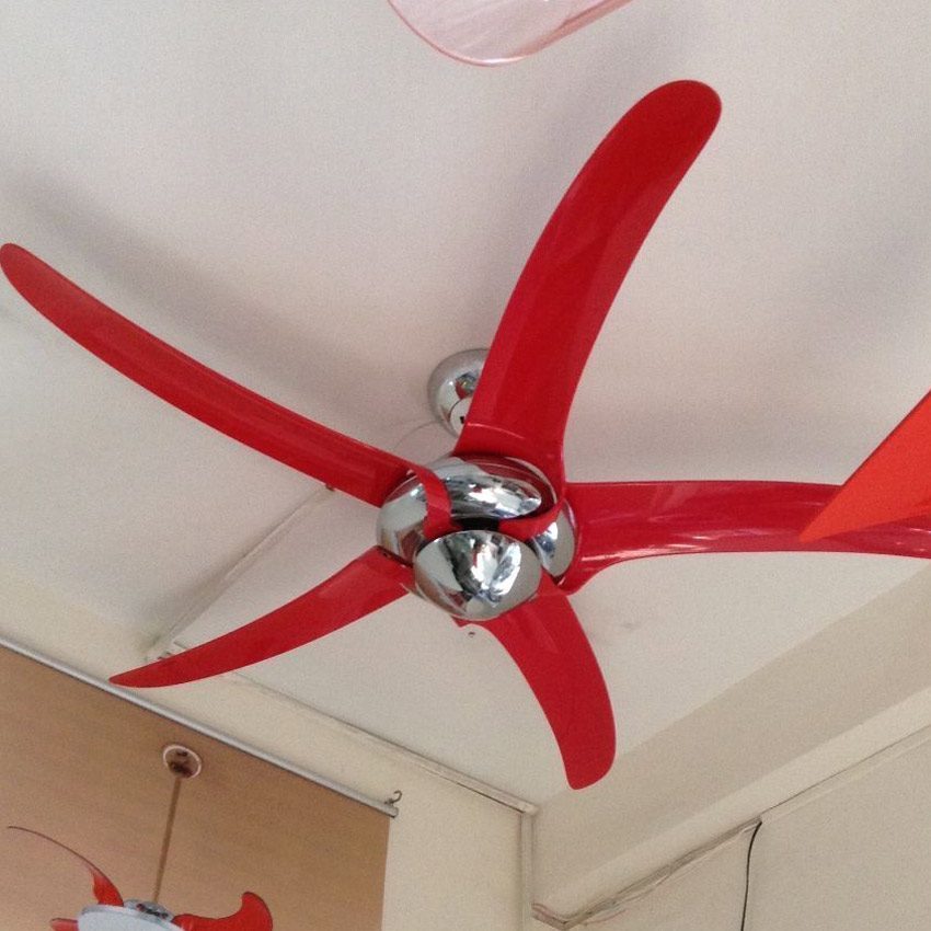 Quạt trần Panasonic Royal Uragano đỏ - Hàng chính hãng