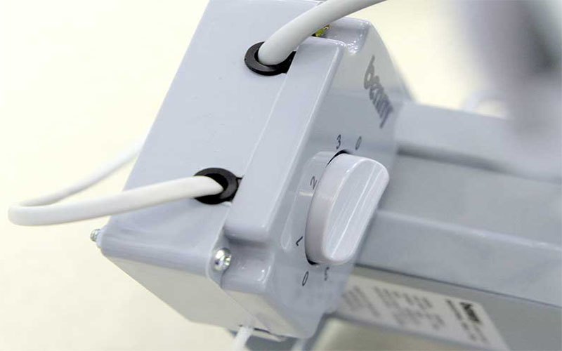 Quạt treo tường công nghiệp Benny BFW-221 - Hàng chính hãng