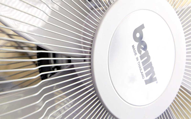Quạt treo tường công nghiệp Benny BFW-221 - Hàng chính hãng