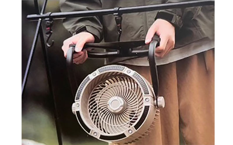 Quạt sạc tích điện Tiross TS2284 - Hàng chính hãng