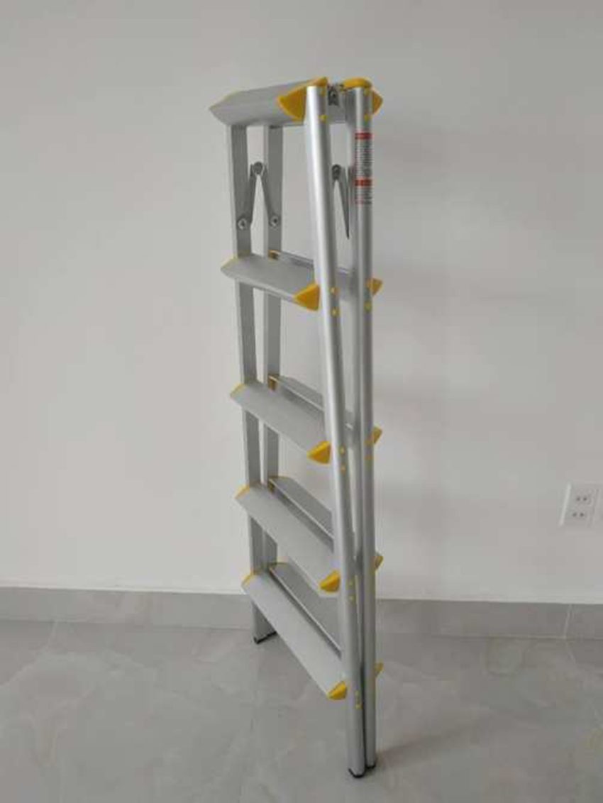 Thang nhôm chữ A Sumika SKD-05 - Hàng chính hãng