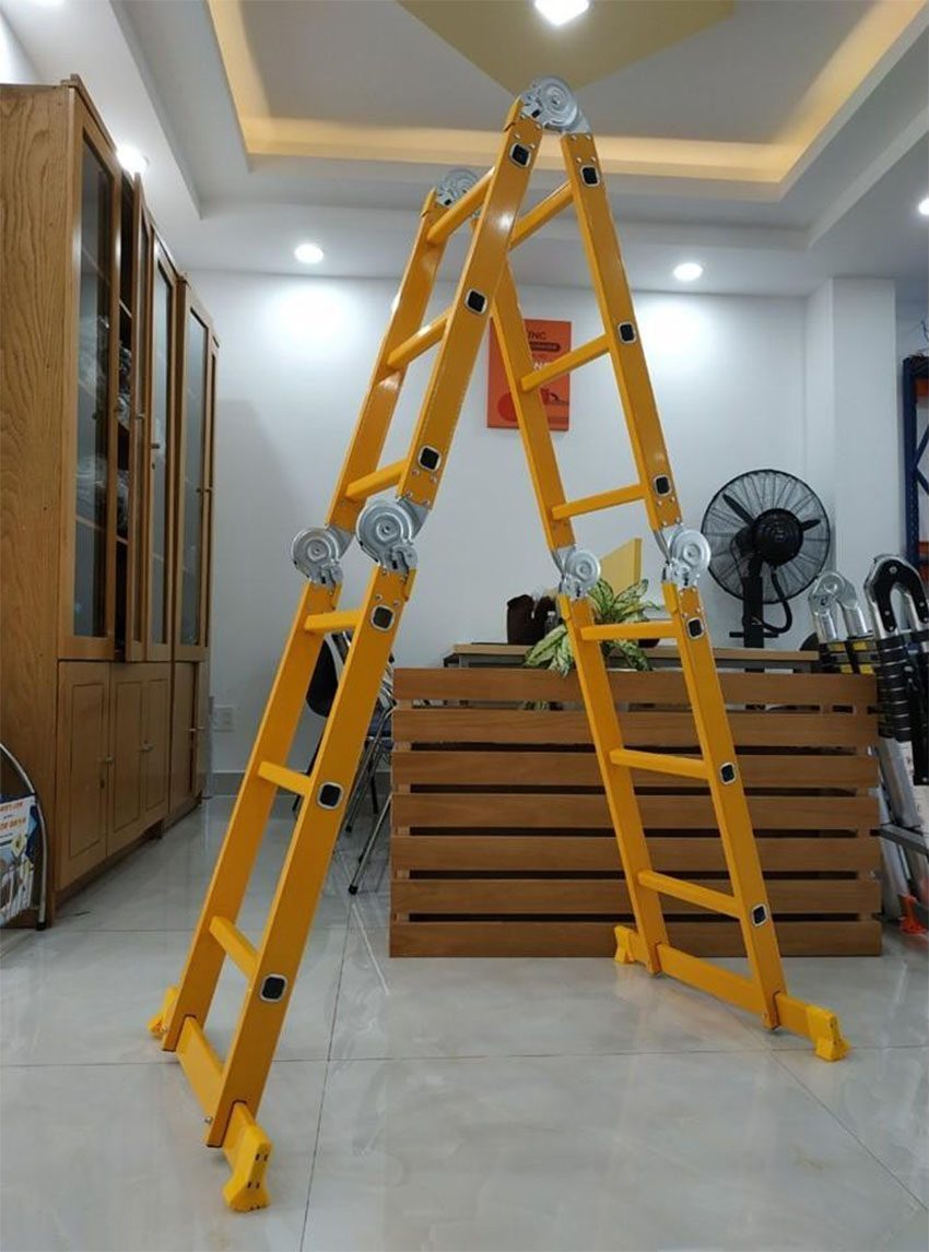 Thang nhôm gấp 4 đoạn Jumbo B303 - Hàng chính hãng