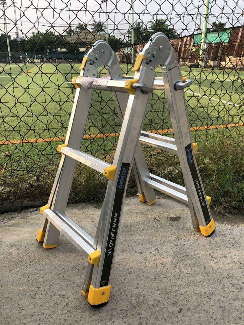 Thang nhôm gấp chữ A Jumbo A403 - Hàng chính hãng
