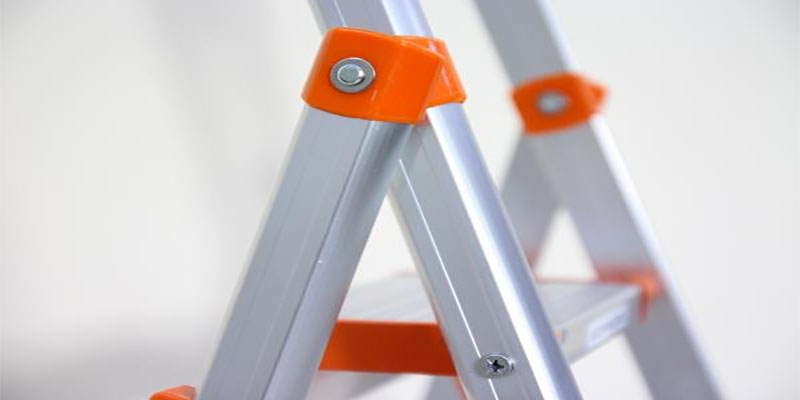 Thang nhôm ghế rút đơn Nakata TY-106B - Hàng chính hãng