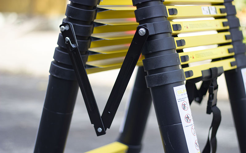 Bậc thang của Thang nhôm rút đôi Sumika SKS560D