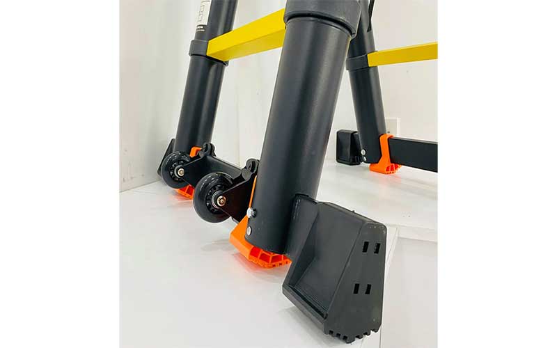 Chân bọc cao su chống trượt của Thang nhôm rút đôi Sumika SKS740D