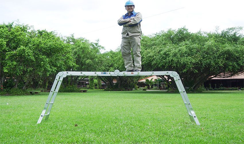 Thang nhôm đa năng gấp 4 khúc Hakawa HK-404 