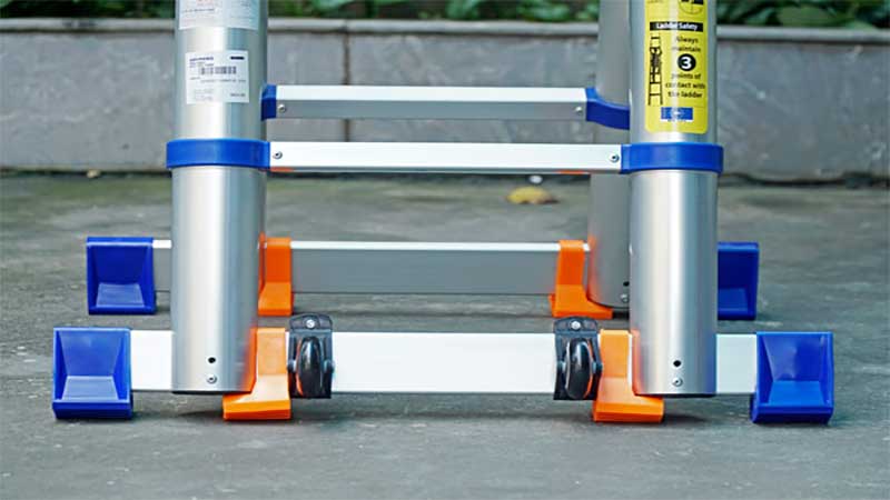 Thang nhôm rút gọn chữ A Advindeq ADT708BN - Hàng chính hãng