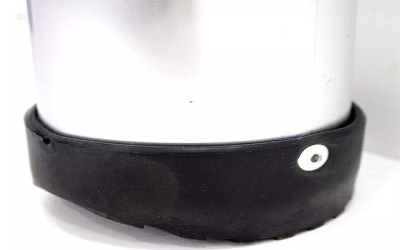 Chân đế cao su của Thang nhôm rút gọn chữ I Sumika SK440