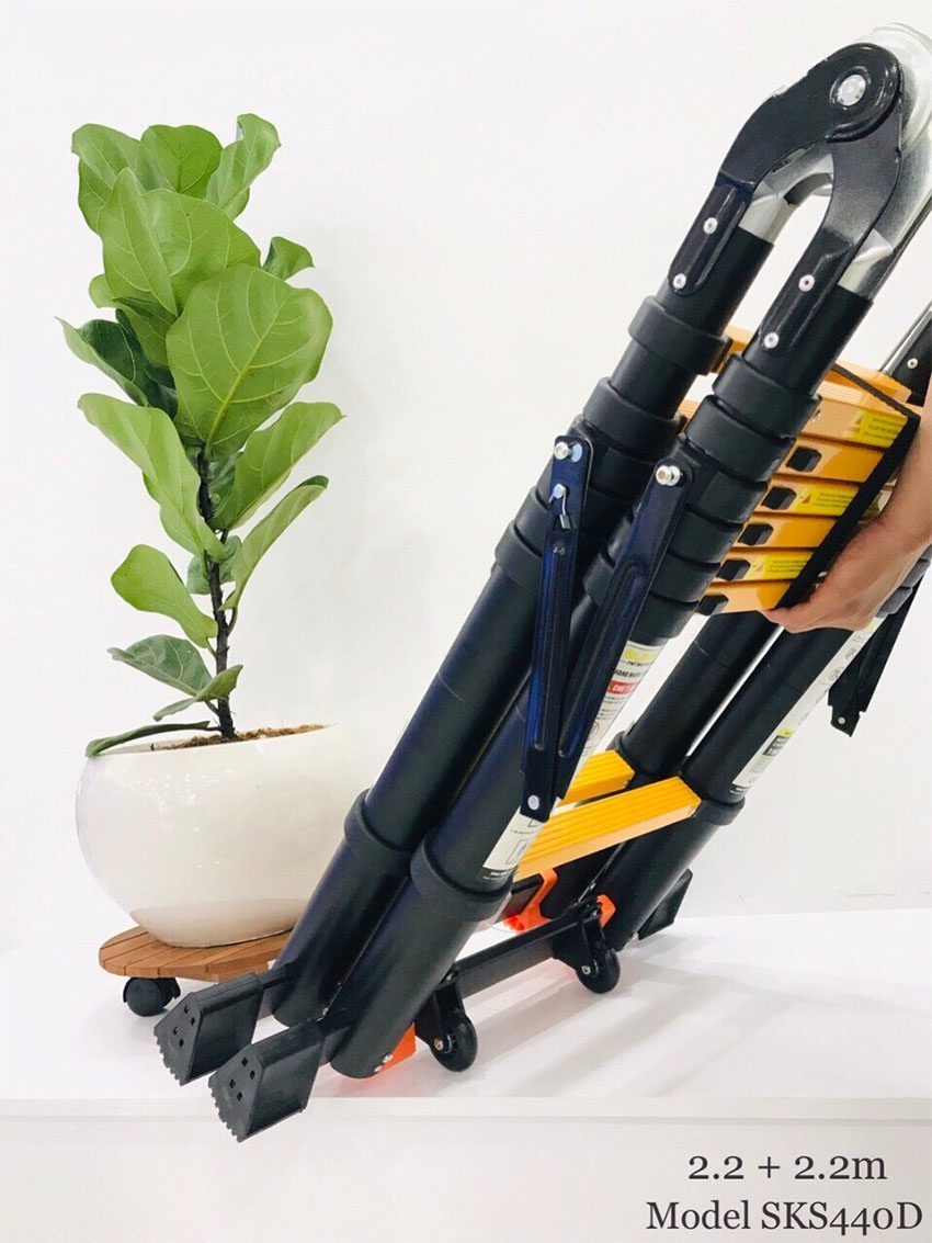 Thang rút nhôm chữ A Sumika SKS440D - Hàng chính hãng