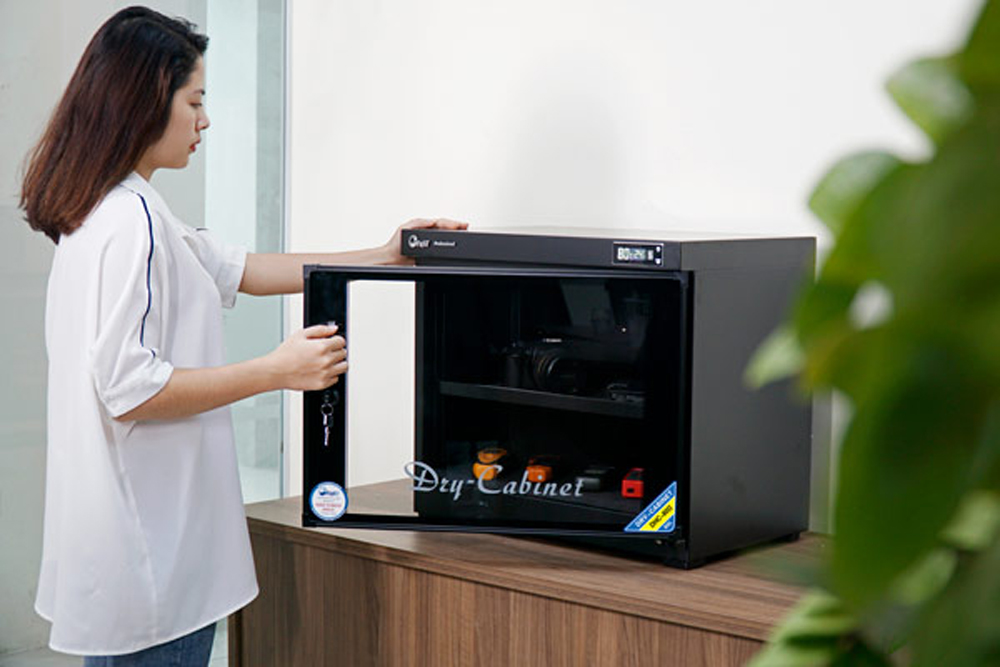 Tủ chống ẩm FujiE DHC80II ( 80 Lít ) - Hàng chính hãng