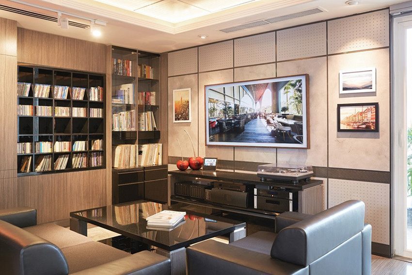 Thiết kế của tivi khung tranh Samsung UA65LS003