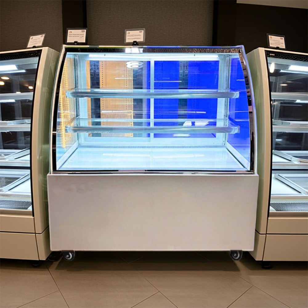 Tủ bánh kem kính cong 3 tầng Lightcool DG-900Z 288L - Hàng chính hãng