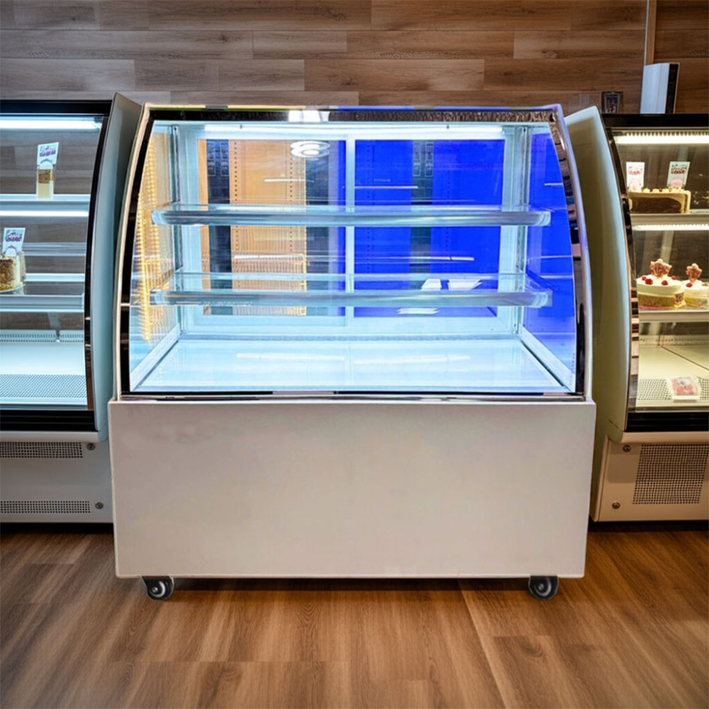 Tủ bánh kem kính cong 3 tầng Lightcool DG-900Z 288L - Hàng chính hãng