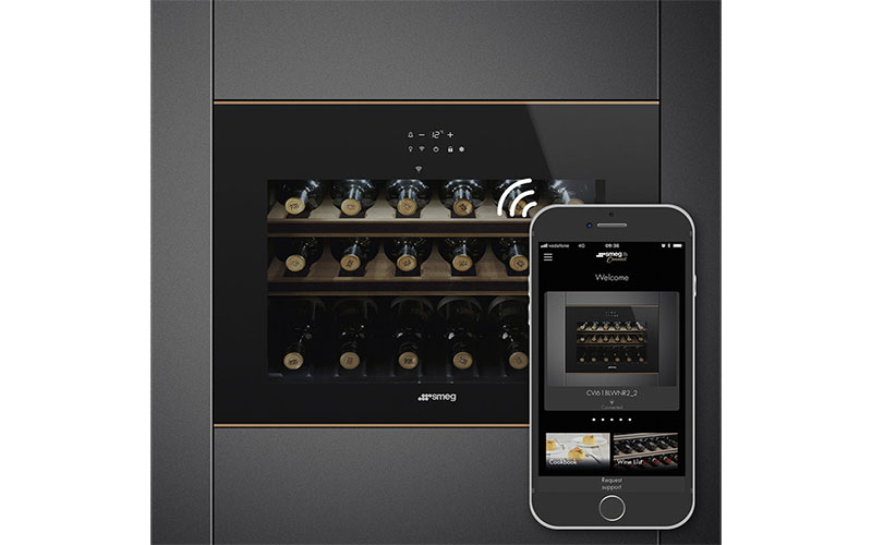 Tủ bảo quản rượu vang Hafele SMEG CVI618RWNR2 - Hàng chính hãng