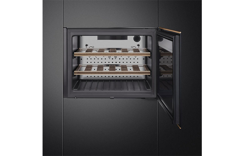 Tủ bảo quản rượu vang Hafele SMEG CVI618RWNR2 - Hàng chính hãng