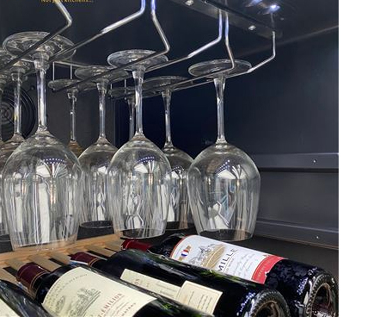 Tủ bảo quản rượu vang âm tủ Kocher KWEU-11126B - Hàng chính hãng