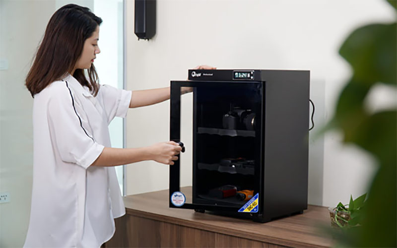 Tủ chống ẩm FujiE DHC60 - Hàng chính hãng