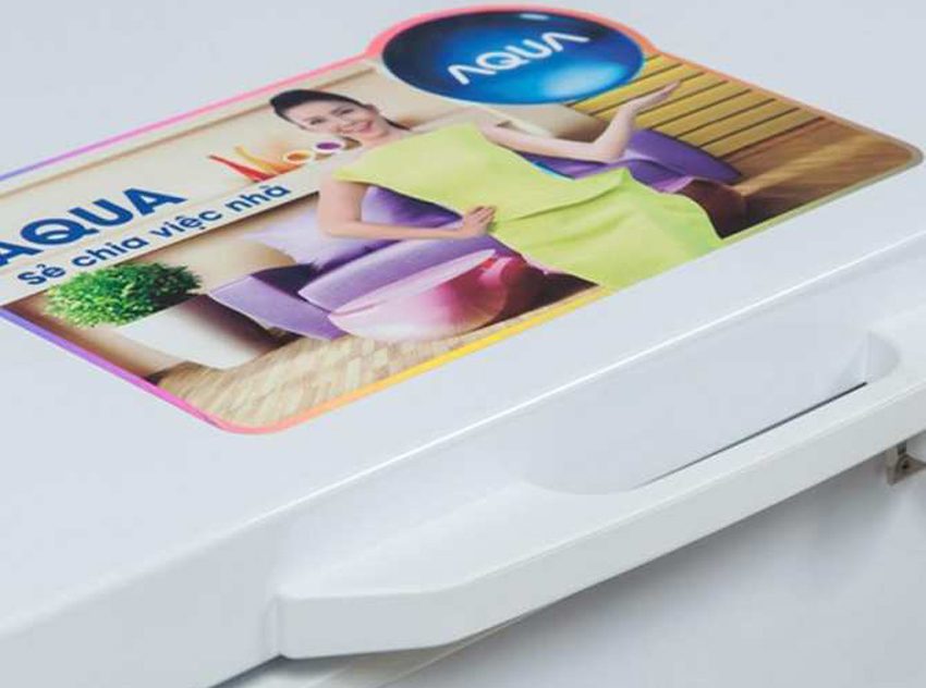Tay cầm của tủ đông Aqua AQF-R320