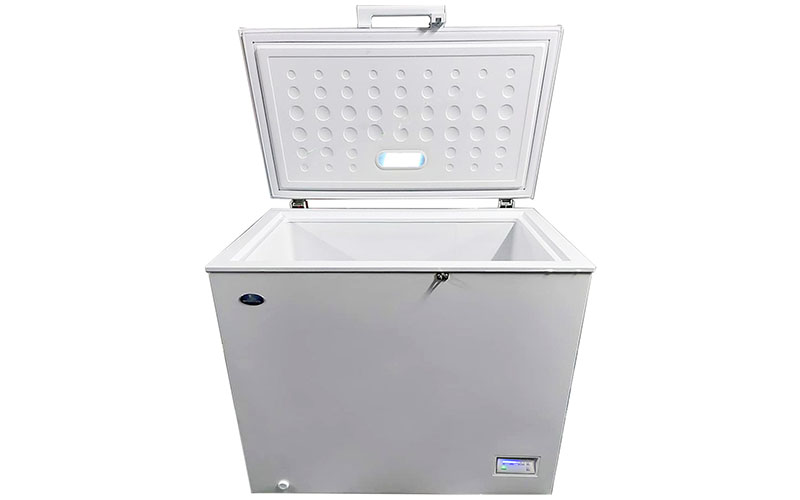 Tủ đông Sanden Intercool SNH-0205 - Hàng chính hãng