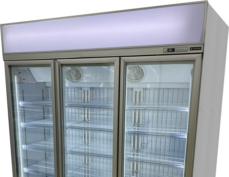 Tủ đông đứng cánh kính Sanden Intercool SFM-1505 - Hàng chính hãng