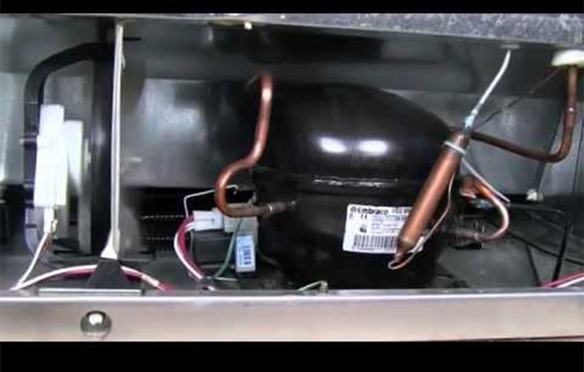 Tủ đông mát 6 cánh inox Berjaya BSDU4C2F/Z - Hàng chính hãng