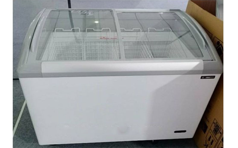 Tủ đông mặt kính Sanden SNC-0285 - Hàng chính hãng