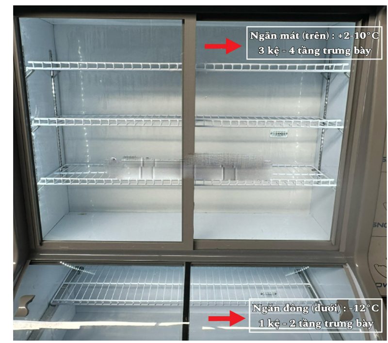 Tủ có 3 tầng với dung tích 952L, dễ dàng phân chia thực phẩm để bảo quản