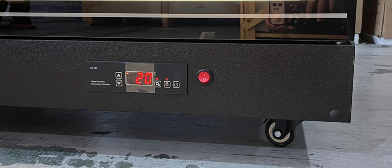 Tủ mát trưng bày 3 cánh kính Lightcool LS-1670 - Hàng chính hãng