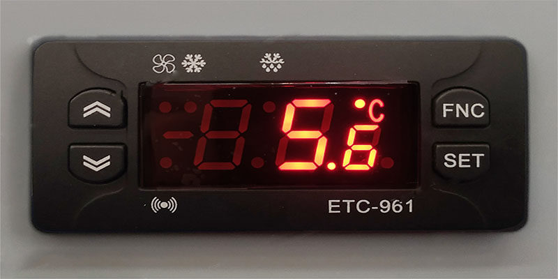 Tủ mát Hòa Phát HSR-D6723 - Hàng chính hãng