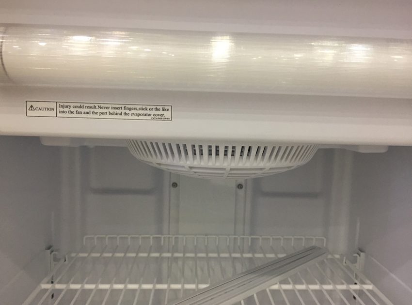 Ngăn của tủ mát Panasonic SBC-P290V