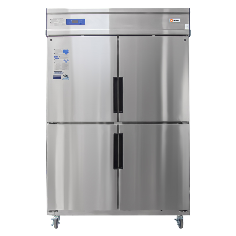 Tủ được làm từ inox 304 cao cấp có khả năng chống rỉ và thấm nước, chống ăn mòn 