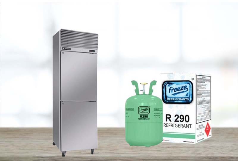 Tủ mát 2 cánh inox đứng Sanden SRC-0613 - Hàng chính hãng