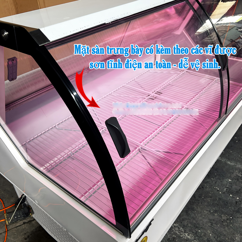 Tủ được làm từ chất liệu cao cấp, tăng tuổi thọ cho sản phẩm