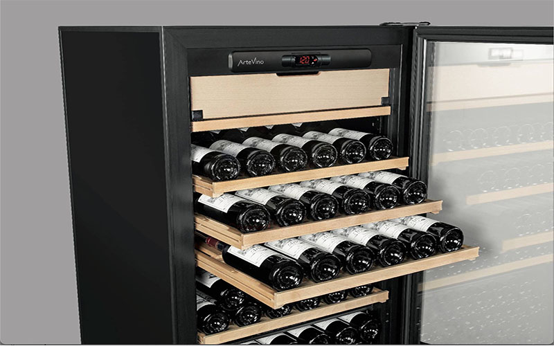 Tủ rượu Electrolux ArteVino OXGMT225NVD - Hàng chính hãng