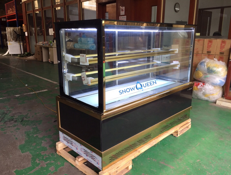 Có hệ thống đèn chiếu sáng cho ánh sáng siêu đẹp