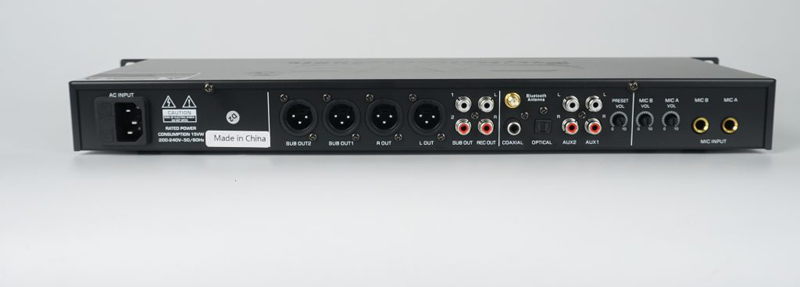 Mặt sau của vang cơ Cavs K3000