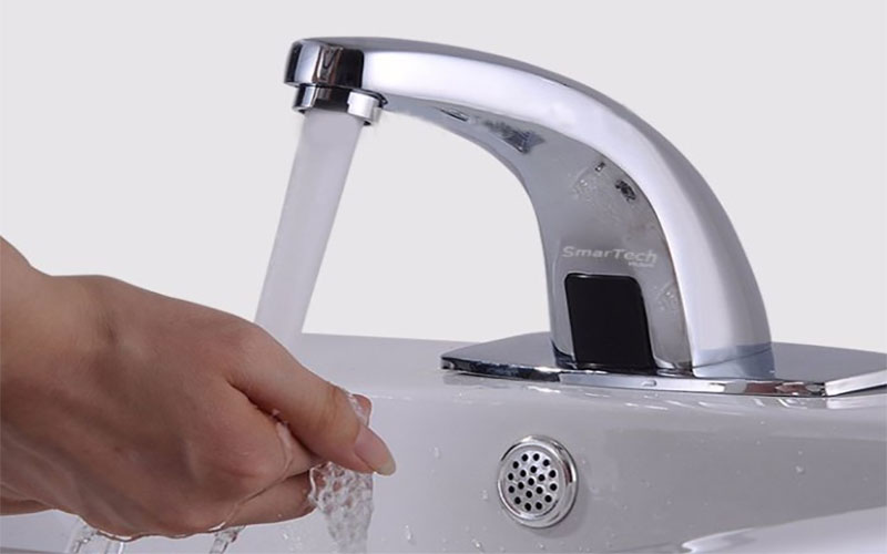 Vòi nước cảm ứng Smartech ST-101A - Hàng chính hãng