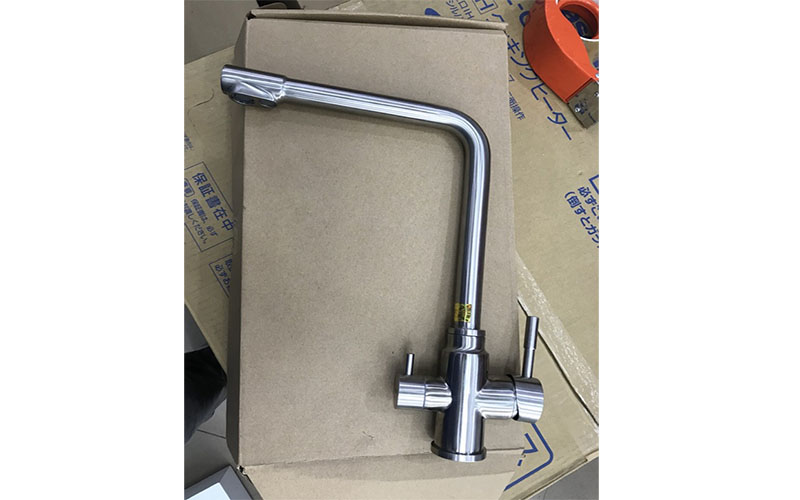 Vòi rửa bát nóng lạnh Faster FS-04SS - Hàng chính hãng