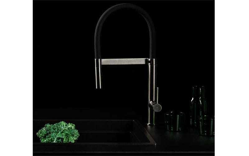 Vòi rửa chén bát thông minh Malloca K586SBS - Hàng chính hãng