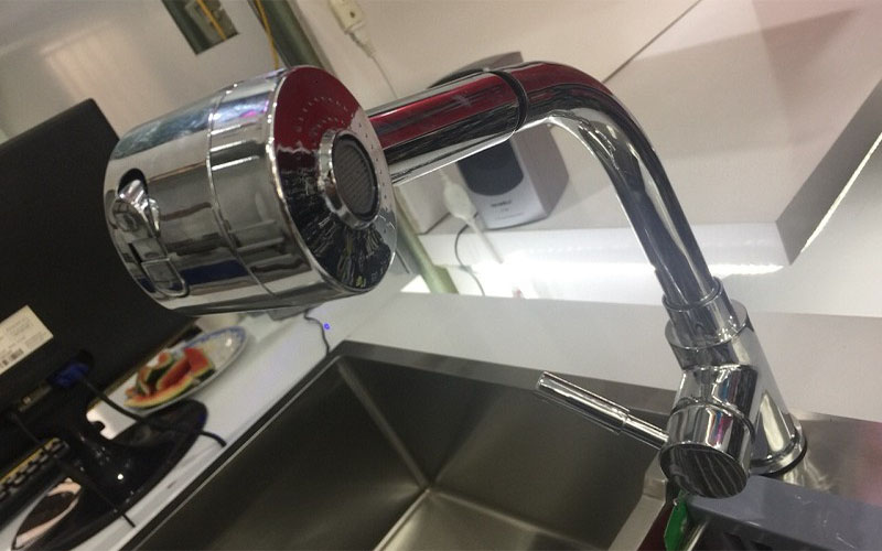 Vòi rửa chén nóng lạnh Eurosun S-K028R - Hàng chính hãng