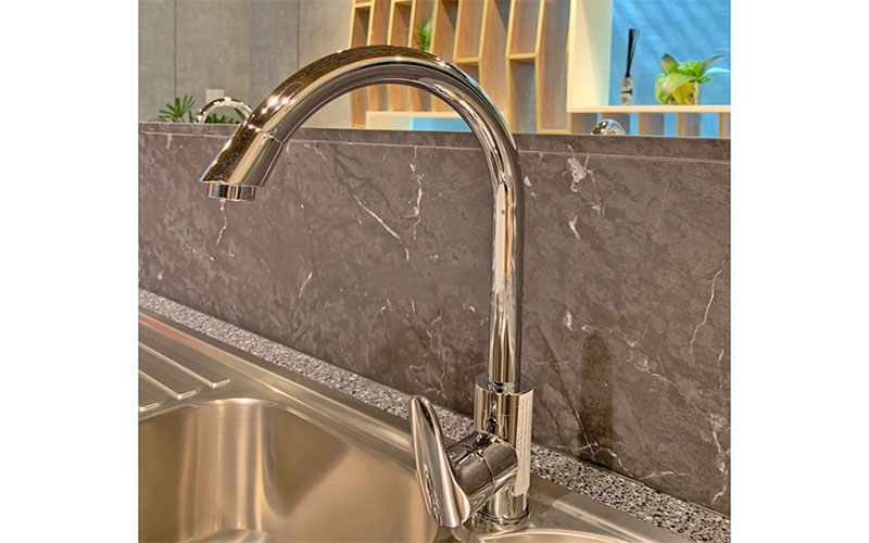 Vòi rửa chén nóng lạnh Malloca K279N - Hàng chính hãng